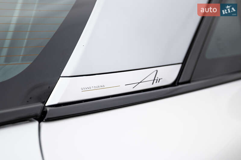 Седан Lucid Air 2023 в Києві