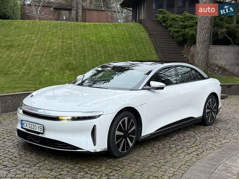 Lucid Air 2023