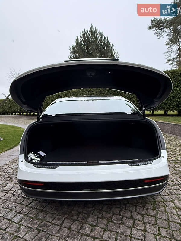 Седан Lucid Air 2023 в Киеве фото 7 Седан Lucid Air 2023 в Киеве