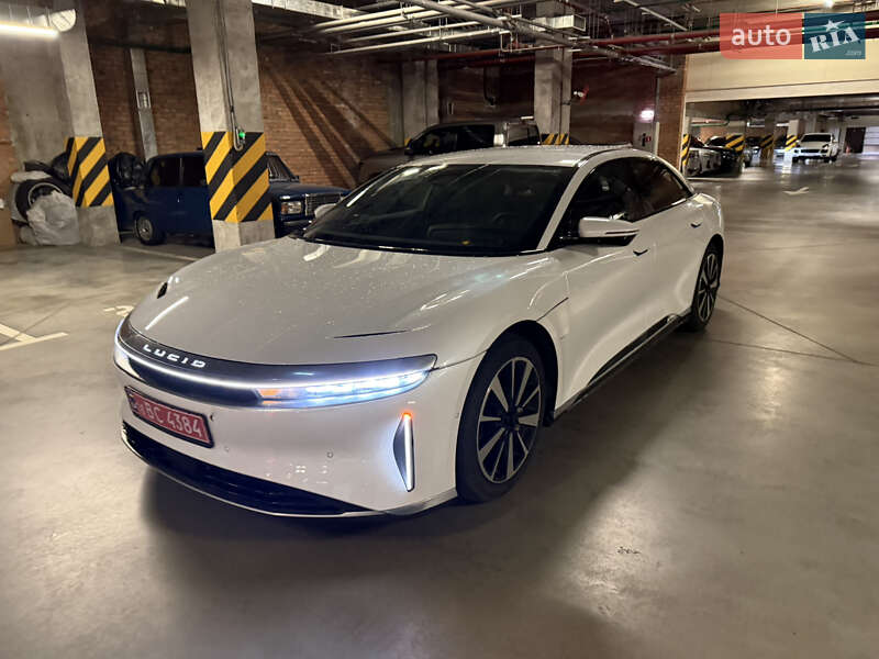 Седан Lucid Air 2023 в Киеве