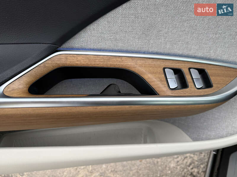 Седан Lucid Air 2023 в Киеве