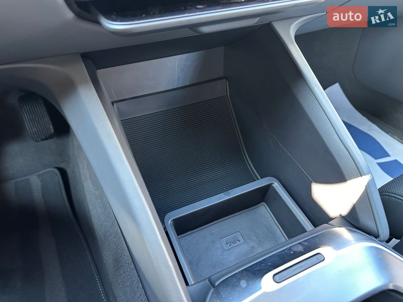 Седан Lucid Air 2024 в Киеве