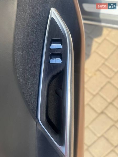 Седан Lucid Air 2023 в Ивано-Франковске