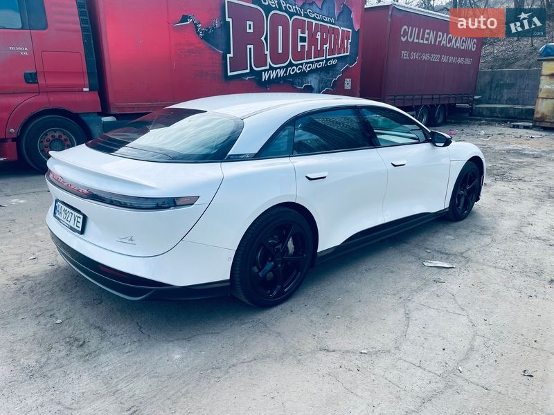 Седан Lucid Air 2024 в Киеве