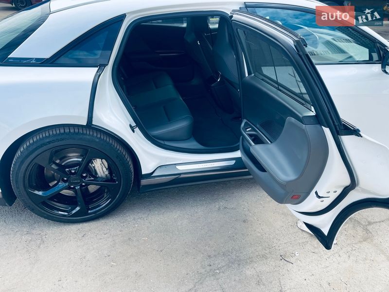 Седан Lucid Air 2024 в Киеве