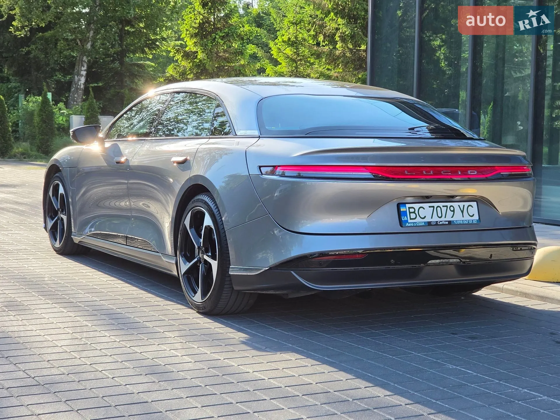 2022 Lucid Air Concept - мініатюра 8