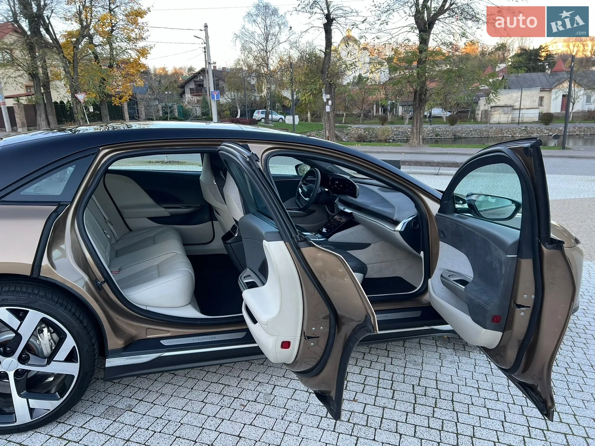 2021 Lucid Air Concept - мініатюра 8