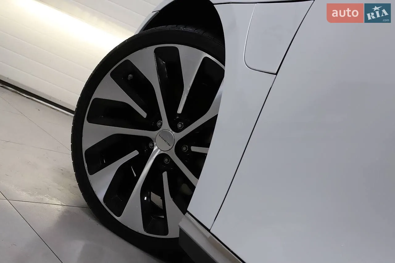 2022 Lucid Air Concept - мініатюра 33