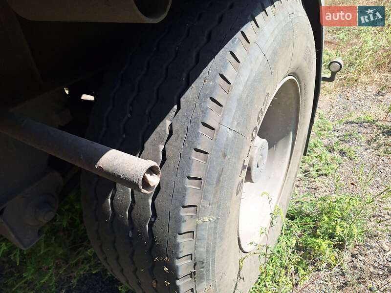 Зерновоз - причіп Luebtheen WA18-1 1997 в Смілі фото 4 Зерновоз - причіп Luebtheen WA18-1 1997 в Смілі