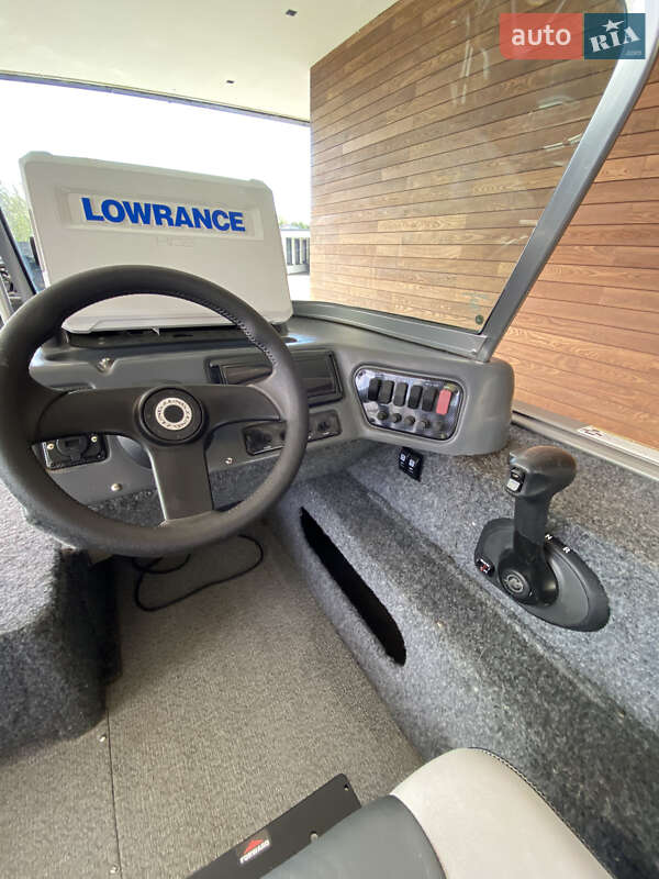 Лодка Lund 1775 Impact Sport 2013 в Киеве