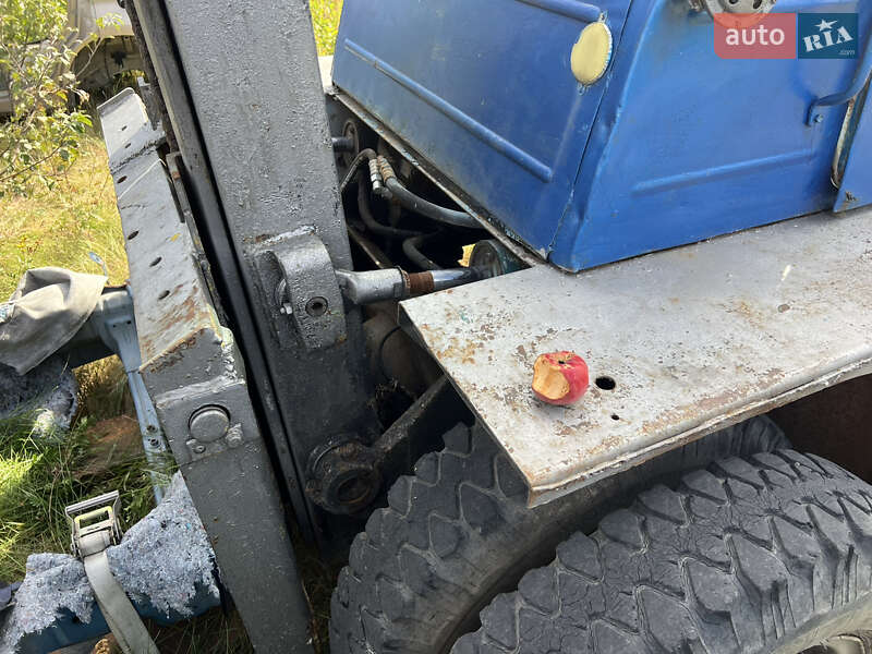 Вилочный погрузчик Львовский погрузчик 4075 1992 в Полтаве