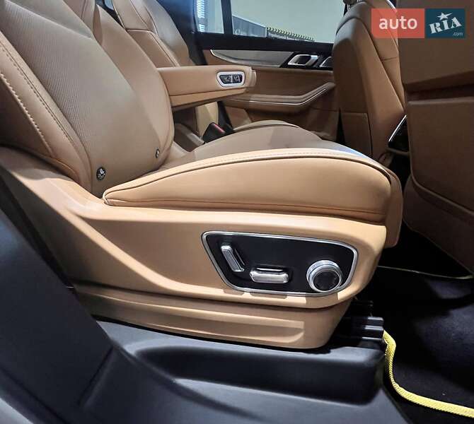 Позашляховик / Кросовер Lynk&Co 09 2024 в Дніпрі