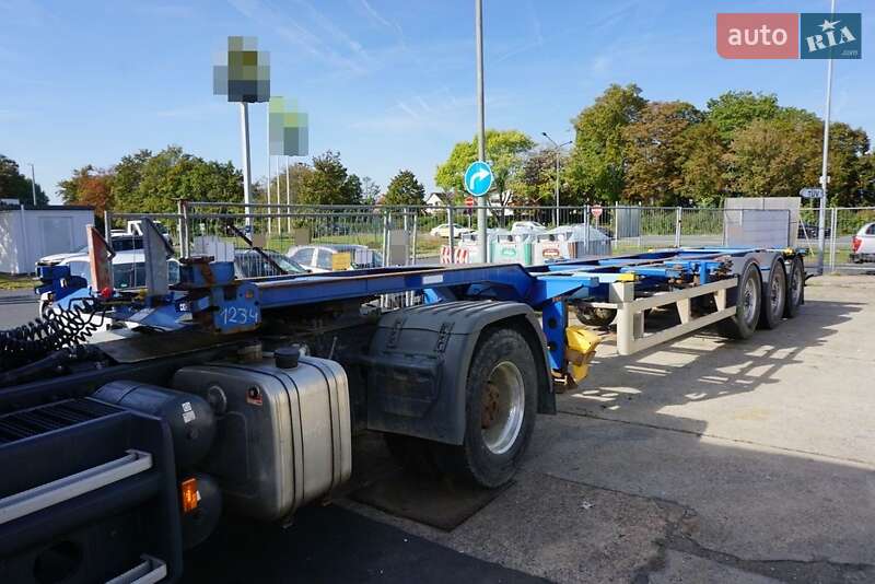 Контейнеровоз M&V Euro 902 2008 в Николаеве