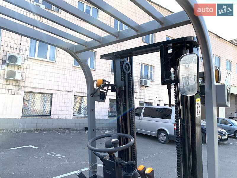 Вилочный погрузчик MachPro MP-E 2.0 2024 в Киеве