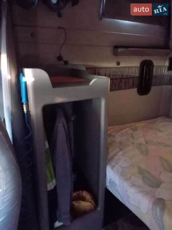 Тягач Mack Vision 2002 в Каменском