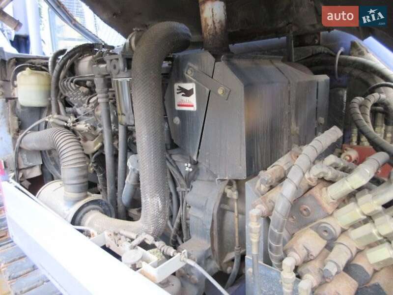 Міні кран Maeda LC 755-3 2002 в Одесі фото 4 Міні кран Maeda LC 755-3 2002 в Одесі