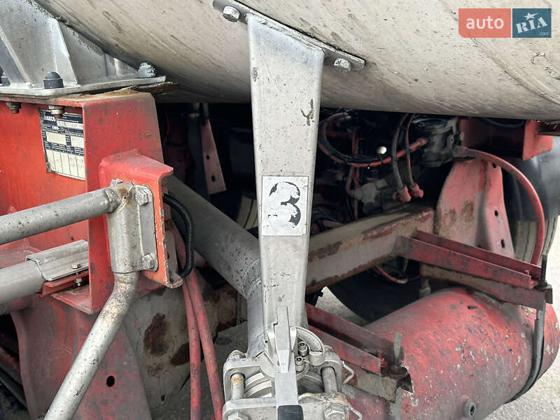 Цистерна напівпричіп Magyar SR34BT 2001 в Кременчуці