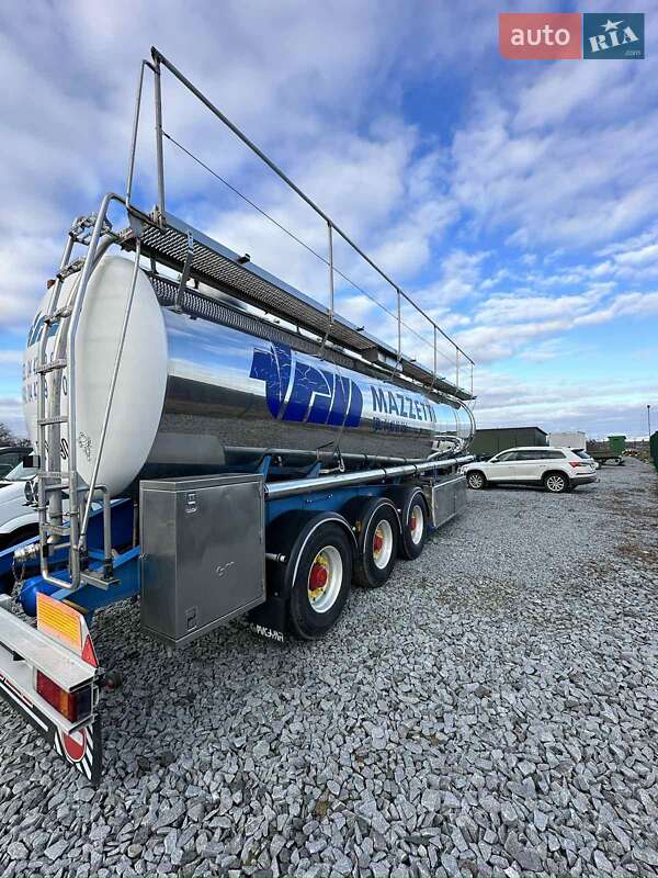 Цистерна напівпричіп Magyar SR34ES 1998 в Дубні