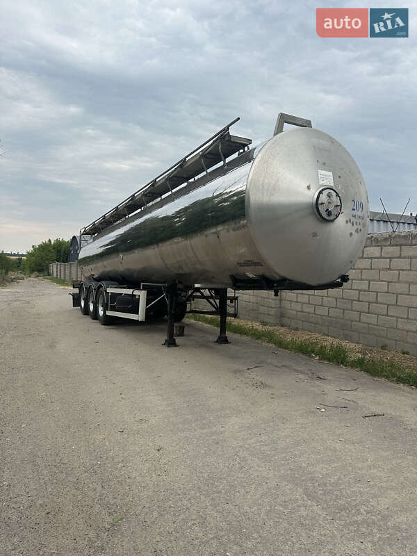 Цистерна Magyar SR3MEB 1990 в Запоріжжі