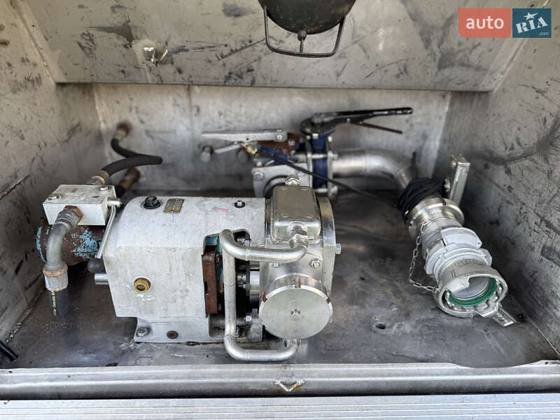 Цистерна напівпричіп Magyar SR3MEB 1995 в Жовкві