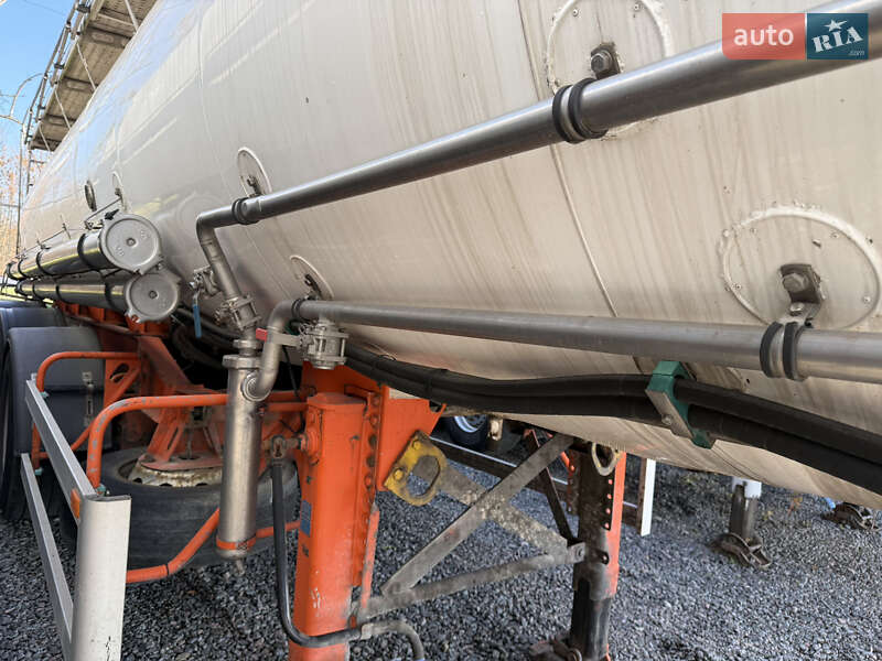 Цистерна напівпричіп Magyar SR3MEB 1995 в Жовкві