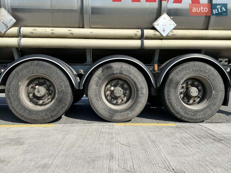 Цистерна напівпричіп Magyar SR 1996 в Вінниці