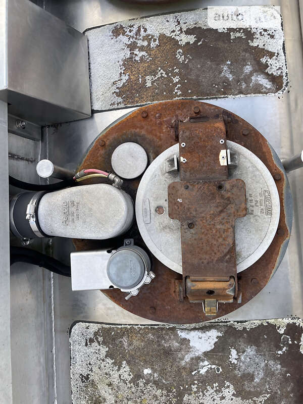 Цистерна полуприцеп Magyar SR 1997 в Львове фото 32 Цистерна полуприцеп Magyar SR 1997 в Львове