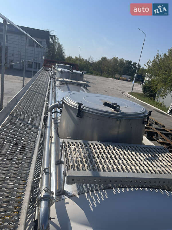 Цистерна полуприцеп Magyar SR 2011 в Киеве