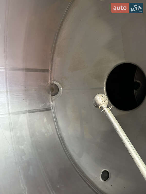 Цистерна напівпричіп Maisonneuv S338FG 2008 в Павлограді