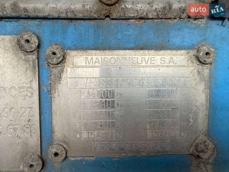 Цистерна Maisonneuv S338FG 2003 в Киеве