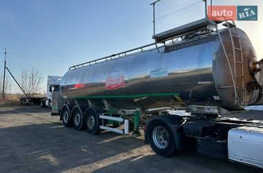 Цистерна полуприцеп Maisonneuv S338FG 2008 в Луцке