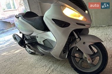 Скутер Malaguti Madison 2005 в Хусте