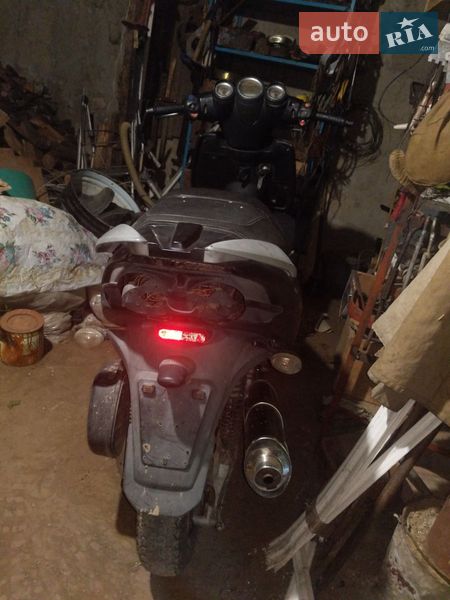 Скутер Malaguti Phantom 2007 в Рівному фото 2 Скутер Malaguti Phantom 2007 в Рівному