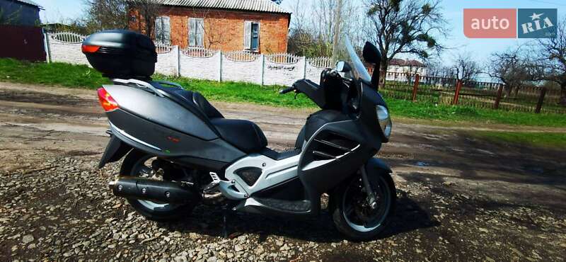 Макси-скутер Malaguti Spidermax 2010 в Харькове