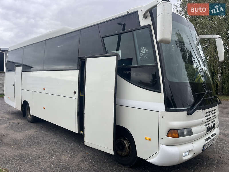 Туристичний / Міжміський автобус MAN 10.220 1999 в Києві