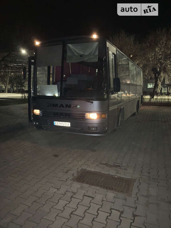 Туристический / Междугородний автобус MAN 11.180 1995 в Черновцах
