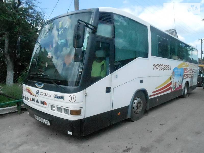 Туристический / Междугородний автобус MAN 11.220 1994 в Дубно