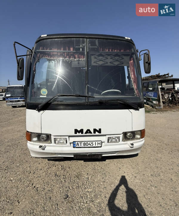 Туристичний / Міжміський автобус MAN 11.230 1995 в Коломиї фото 2 Туристичний / Міжміський автобус MAN 11.230 1995 в Коломиї