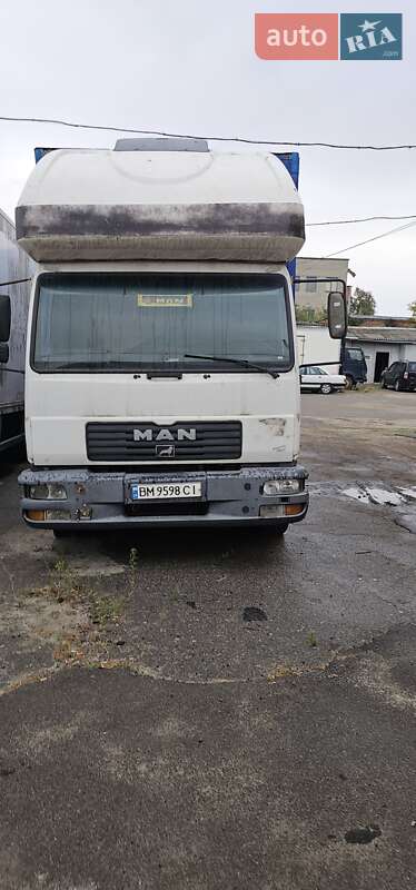 Грузовой фургон MAN 12.163 2003 в Сумах