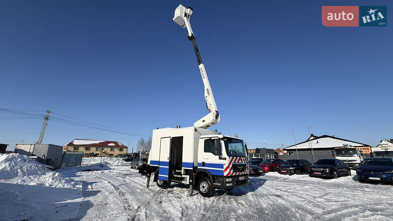 Автовышка MAN 12.192 2009 в Луцке