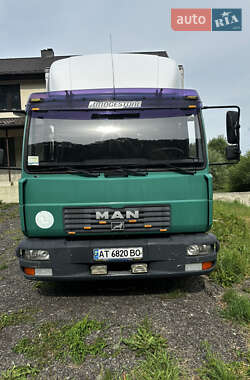 Грузовой фургон MAN 12.220 2005 в 