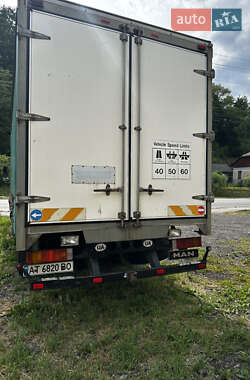 Грузовой фургон MAN 12.220 2005 в 