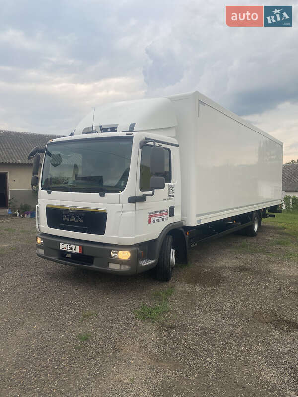 Вантажний фургон MAN 12.220 2013 в Бучачі фото 3 Вантажний фургон MAN 12.220 2013 в Бучачі