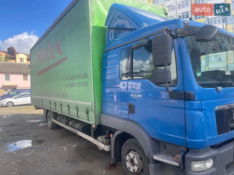 Тентований MAN 12.220 2013 в Івано-Франківську