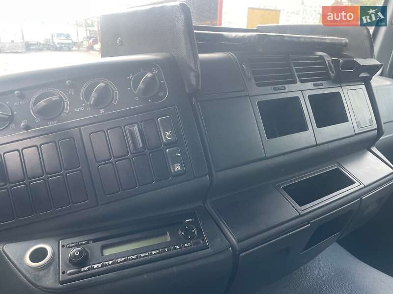 Тентований MAN 12.220 2013 в Івано-Франківську