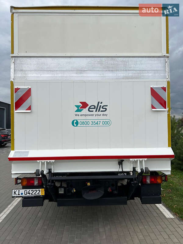 Вантажний фургон MAN 12.220 2011 в Луцьку