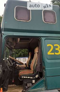 Грузовой фургон MAN 14.284 2000 в Чернигове