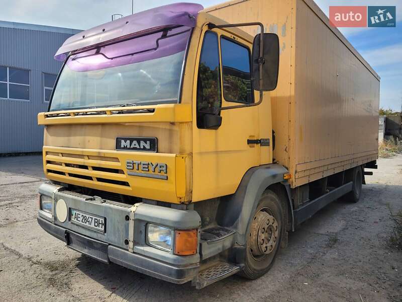 Грузовой фургон MAN 14.284 2000 в 