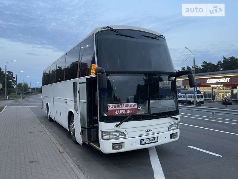 Туристичний / Міжміський автобус MAN 16.290 1993 в Луцьку