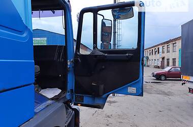 Тентований MAN 18.220 2005 в 
